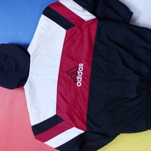 Vintage 90s Adidas Essential Striped Winter Jacket With Hood RED/White/BLACK - Picture 12 of 15